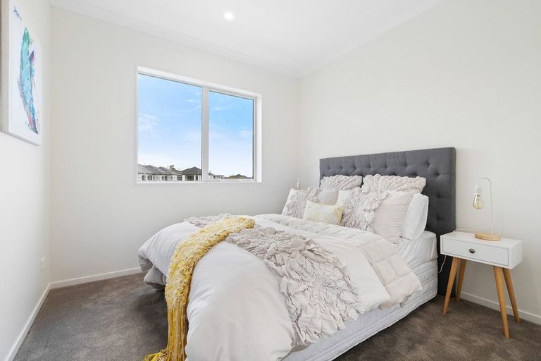 Photo of property in 3 Melgran Avenue, Papakura, 2110