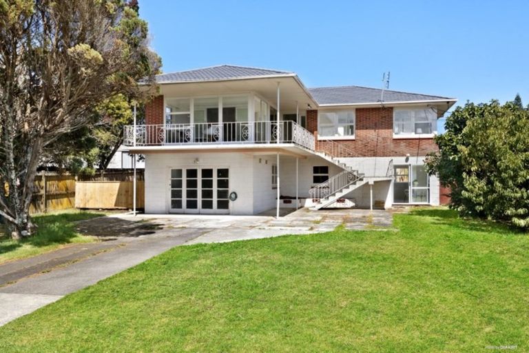 Photo of property in 34 Kohekohe Street, New Lynn, Auckland, 0600