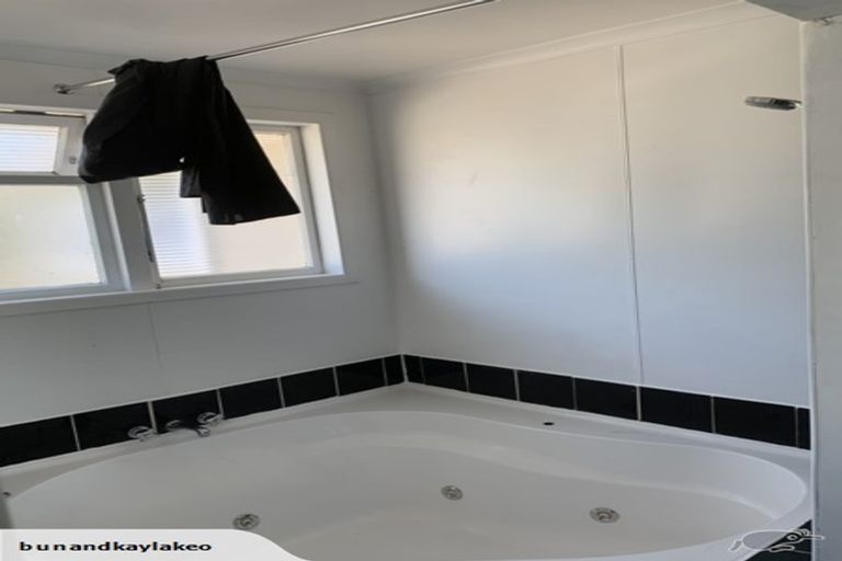 Photo of property in 37 Railway Road, Bunnythorpe, Palmerston North, 4478
