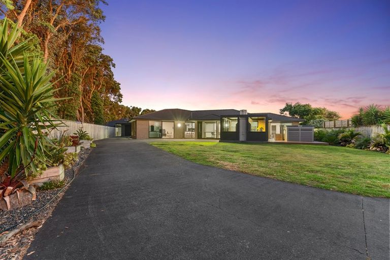 Photo of property in 25b Dolphin Parade, Bell Block, New Plymouth, 4312