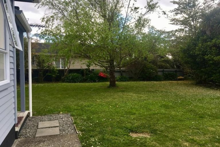 Photo of property in 5 Hyde Street, Wainuiomata, Lower Hutt, 5014