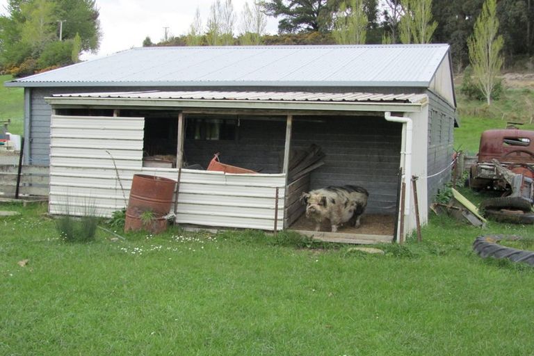 Photo of property in 32 Level Street, Dipton, 9791