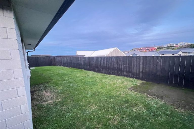 Photo of property in 61 Bert Wall Drive, Omokoroa, 3114