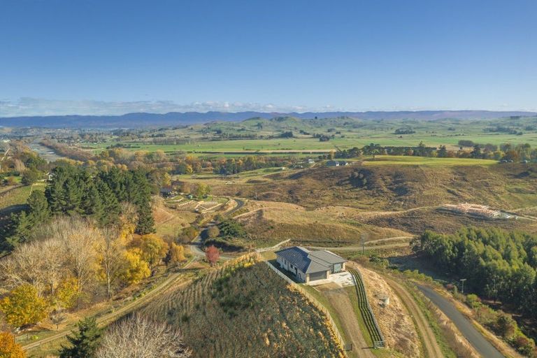 Photo of property in 74 Mangatarata Road, Waipukurau, 4285