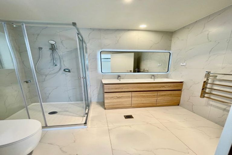 Photo of property in 22 Rorotu Avenue, Karaka, 2113