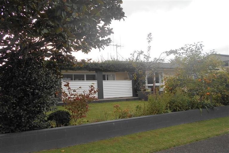 Photo of property in 15 Rewarewa Place, Matua, Tauranga, 3110