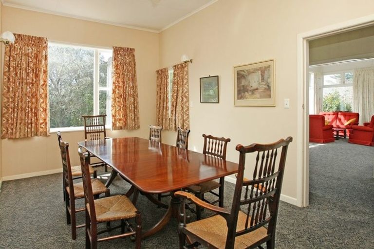 Photo of property in 19 Woodmancote Road, Khandallah, Wellington, 6035