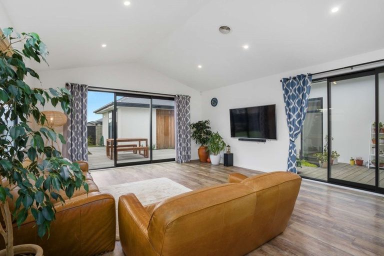 Photo of property in 17 Delorean Drive, Rolleston, 7615