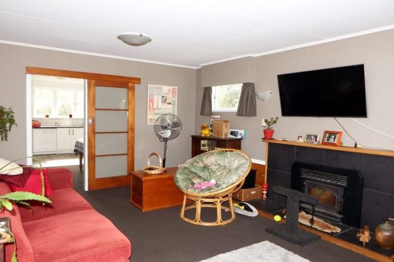 Photo of property in 1 Oaklea Avenue, Marton, 4710