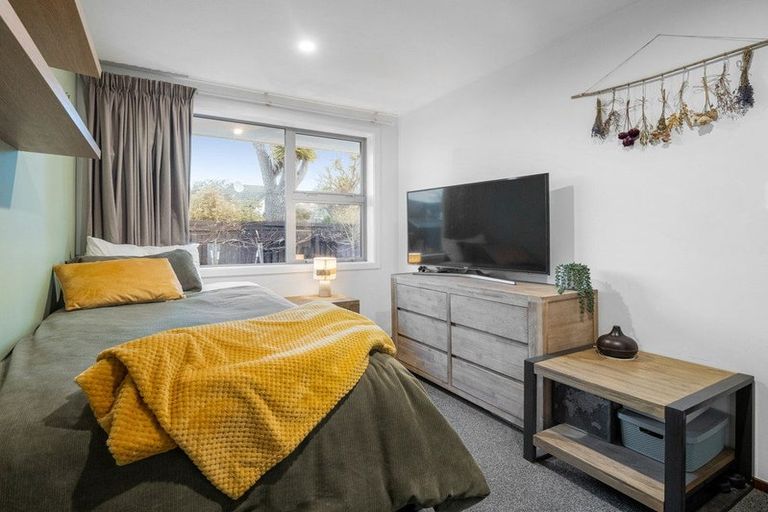 Photo of property in 1/42a Saint Martins Road, Saint Martins, Christchurch, 8022