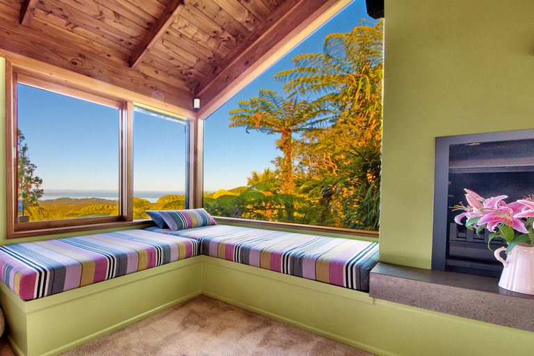 Photo of property in 234 Scenic Drive, Titirangi, Auckland, 0604