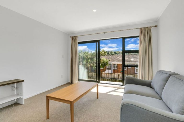 Photo of property in 7/767 Beach Road, Browns Bay, Auckland, 0630