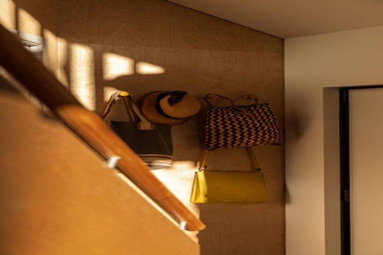 Photo of property in 17a Fife Lane, Miramar, Wellington, 6022