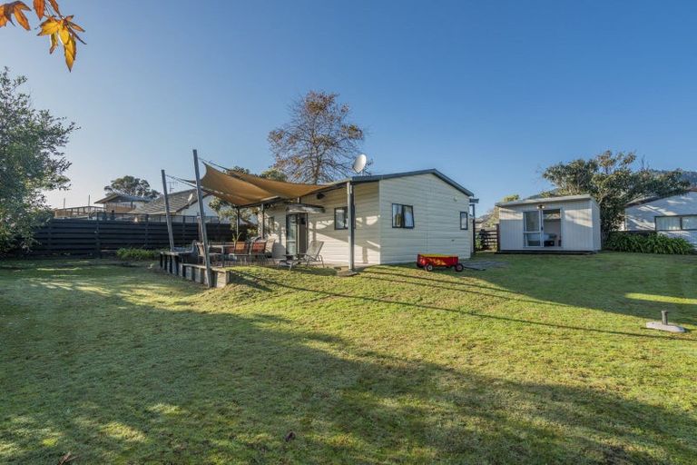 Photo of property in 19 Mccormick Place, Pauanui, Hikuai, 3579