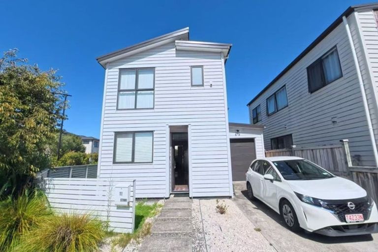 Photo of property in 11 Pihoihoi Place, Hobsonville, Auckland, 0616