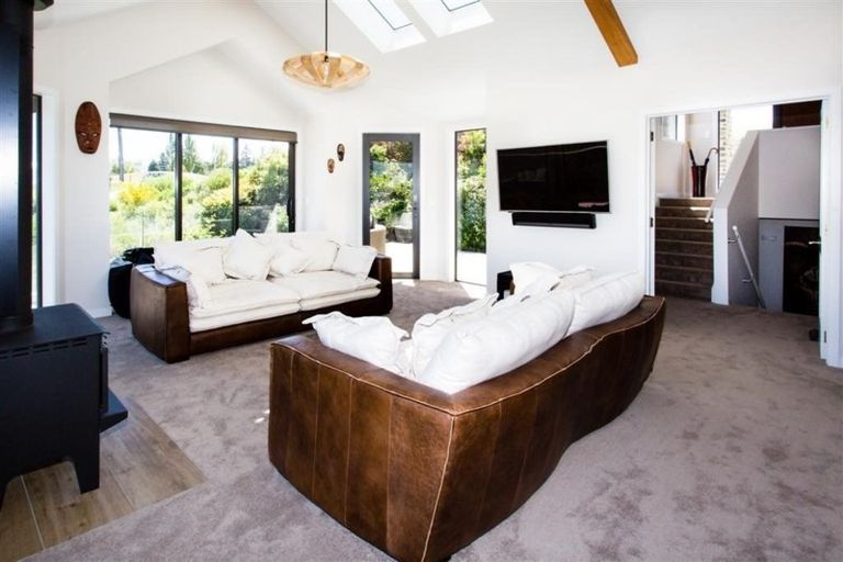 Photo of property in 92 Lismore Street, Wanaka, 9305