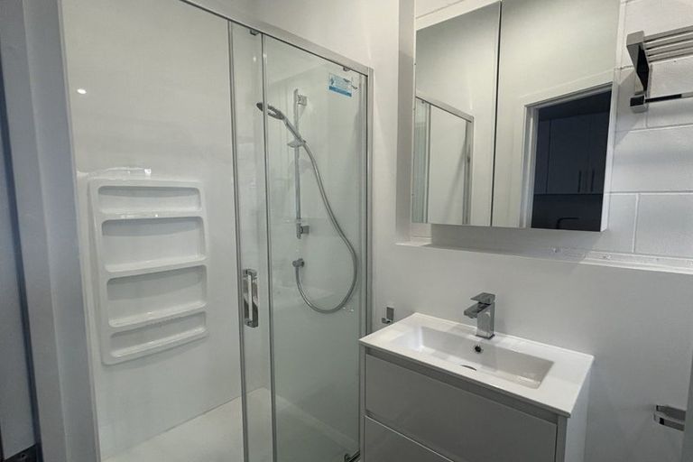 Photo of property in 4/3 Angle Street, Picton, 7220