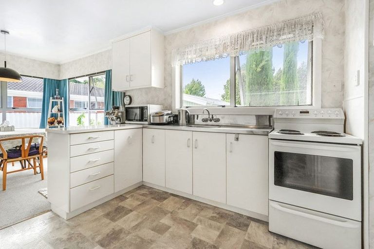 Photo of property in 33 De Vere Crescent, Chartwell, Hamilton, 3210