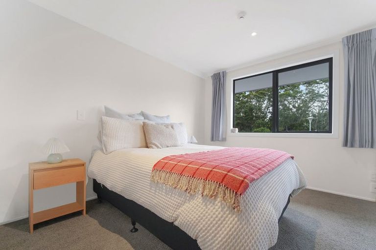 Photo of property in 14a/30 Westward Ho, Glen Eden, Auckland, 0602