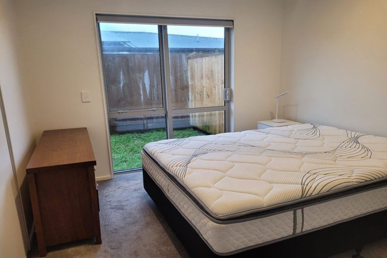 Photo of property in 16 Kutukutu Street, Takanini, 2112