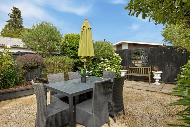 Photo of property in 89 Grahams Road, Burnside, Christchurch, 8041