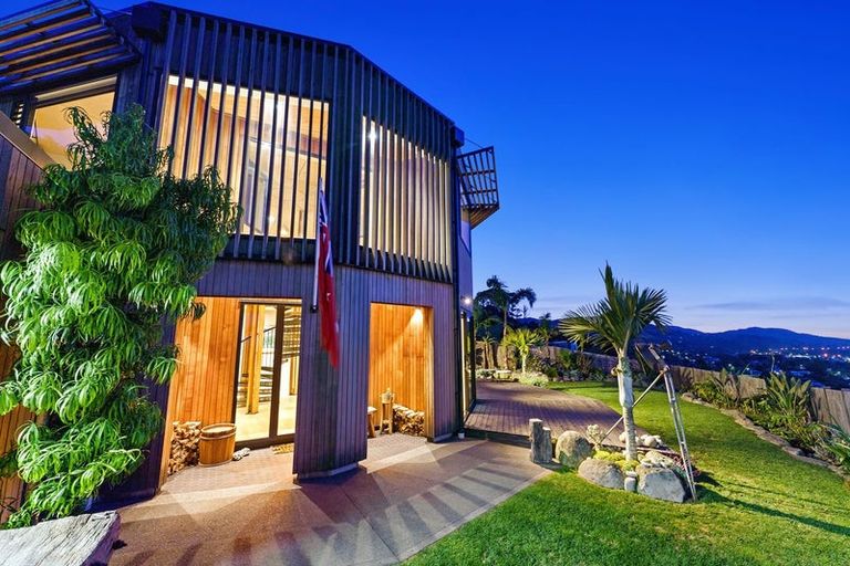 Photo of property in 14 Wilson Way, Waikanae, 5036