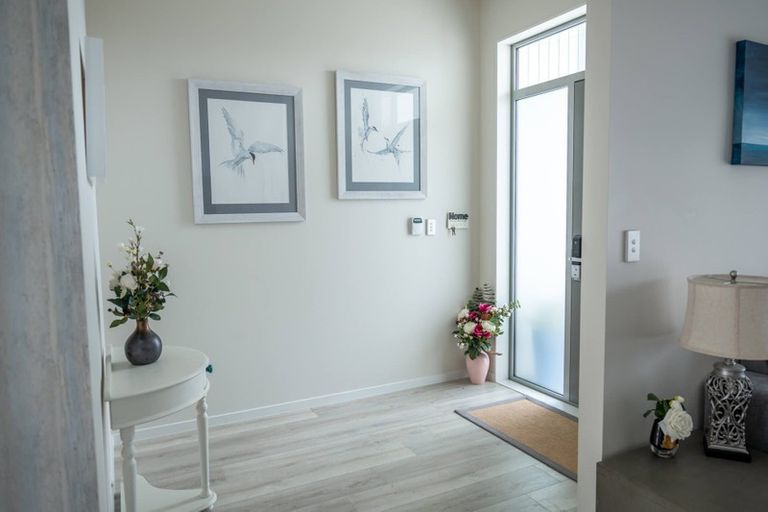Photo of property in 38 Huarahi Pai Road, Huapai, Kumeu, 0810