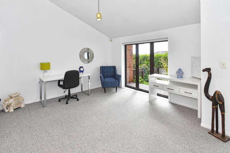 Photo of property in 5/151 Kitchener Road, Pukekohe, 2120