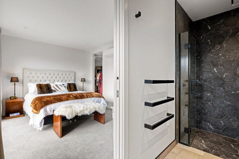 Photo of property in 15 Lakewood Lane, Cambridge, 3434