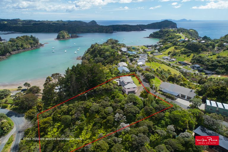 Photo of property in 21 Pacific Bay Road, Tutukaka, Whangarei, 0173