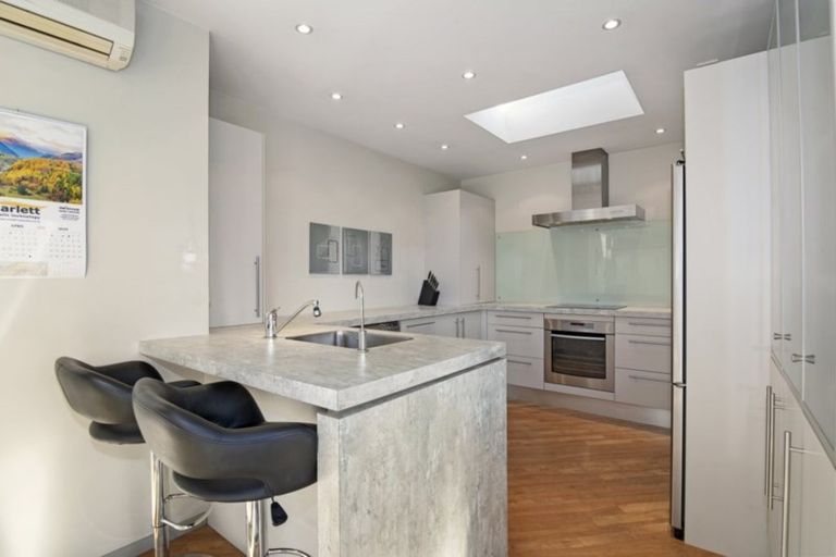 Photo of property in 35 Monaco View, Stoke, Nelson, 7011