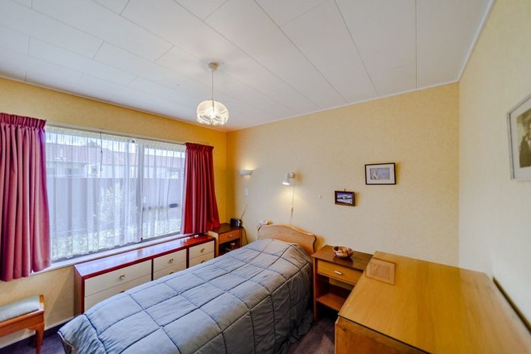 Photo of property in 32 O'dowd Road, Taradale, Napier, 4112