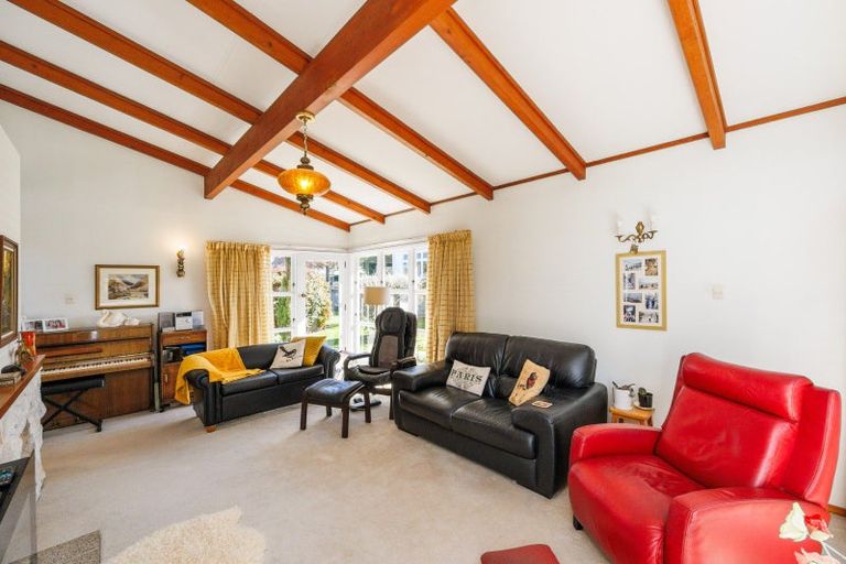 Photo of property in 245 Victoria Avenue, Hokowhitu, Palmerston North, 4410