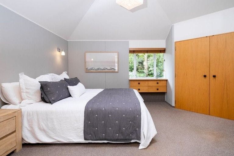 Photo of property in 138 Te Mata Road, Havelock North, 4130