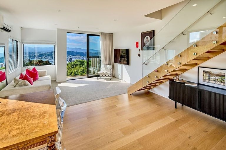 Photo of property in 6/78 Orangi Kaupapa Road, Northland, Wellington, 6012