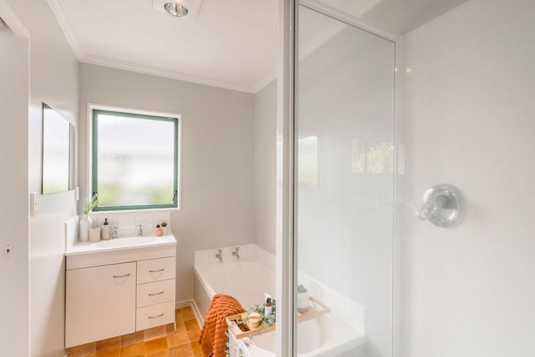 Photo of property in 20a Martin Road, Paraparaumu Beach, Paraparaumu, 5032