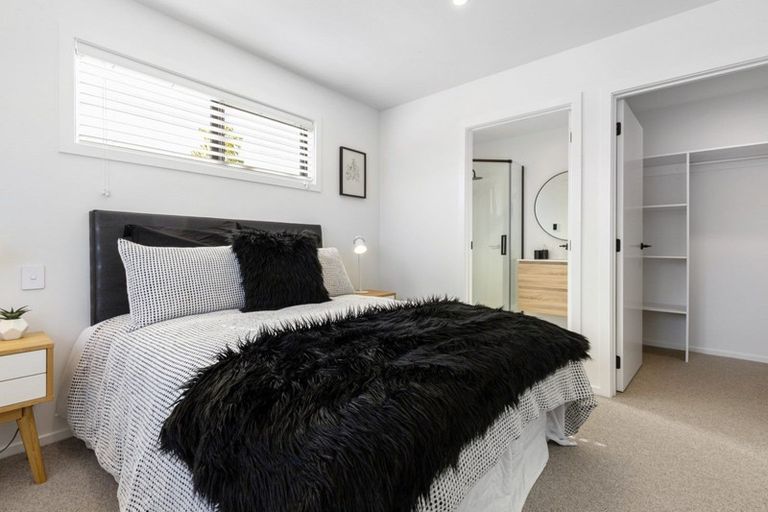 Photo of property in 82 Muster Road, Jacks Point, 9371