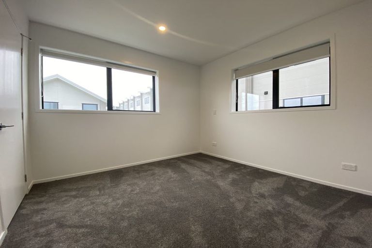 Photo of property in 2u1 Hood Street, Mount Victoria, Wellington, 6011