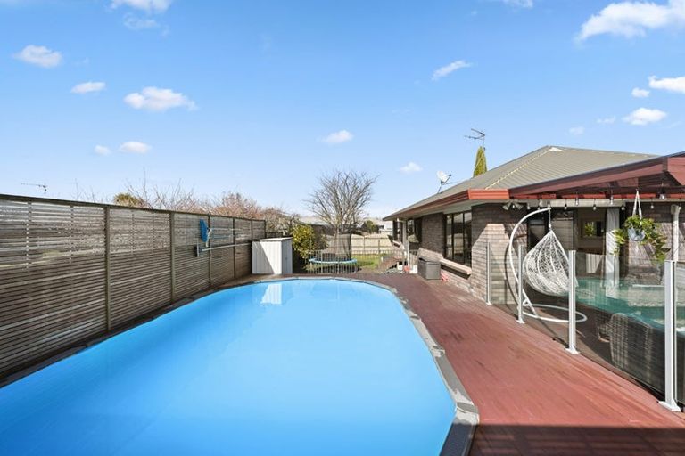 Photo of property in 27 Halcione Close, Flagstaff, Hamilton, 3210