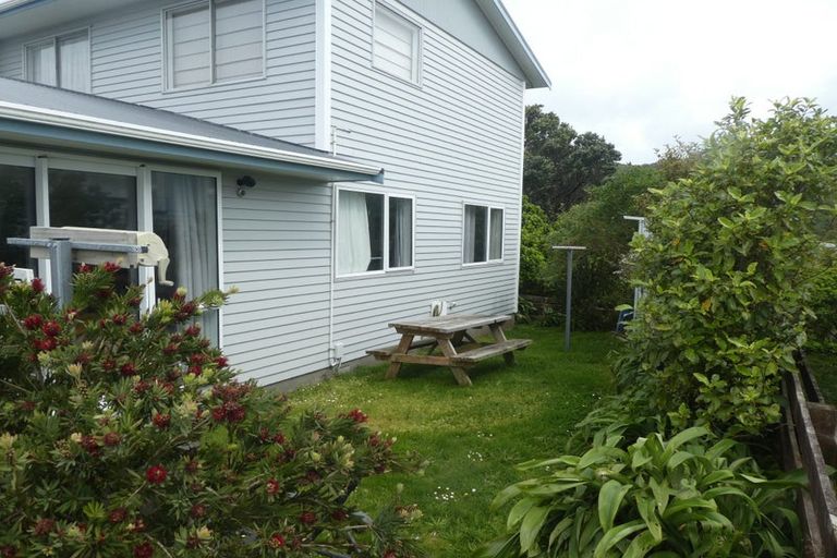 Photo of property in 1/23 Maple Grove, Maungaraki, Lower Hutt, 5010