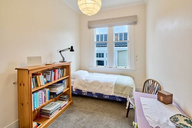 Photo of property in 44 Glen Road, Kelburn, Wellington, 6012