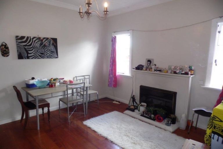 Photo of property in 28 Bunny Street, Masterton, 5810