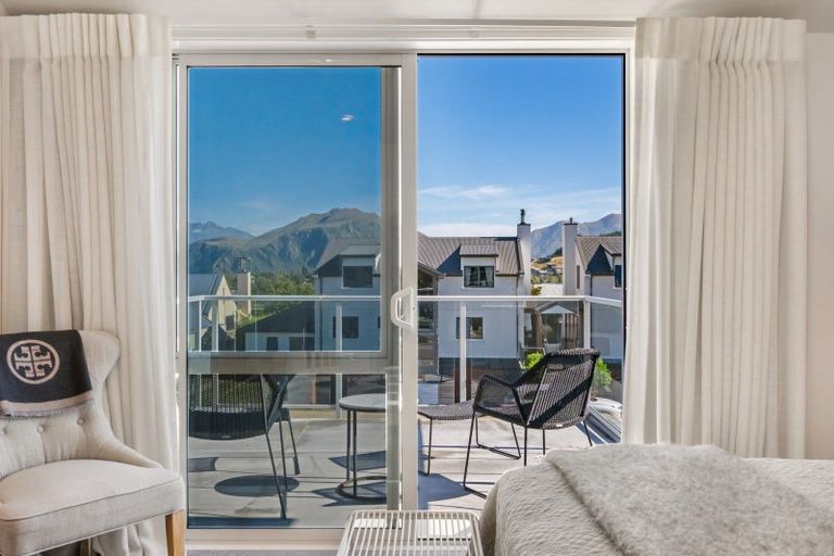 Photo of property in 1 Ironside Drive, Wanaka, 9305