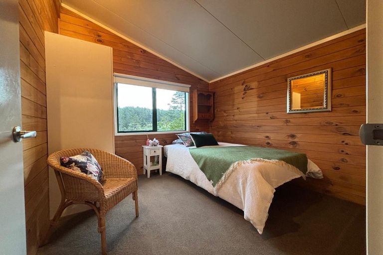 Photo of property in 185 Anzac Road, Waitakere, Auckland, 0816