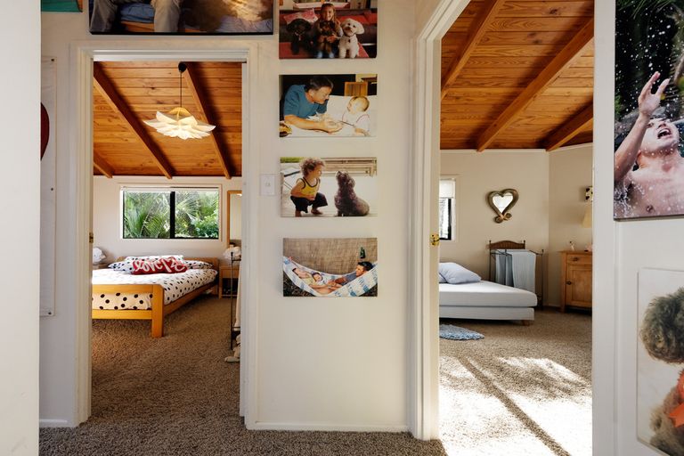 Photo of property in 234 Scenic Drive, Titirangi, Auckland, 0604