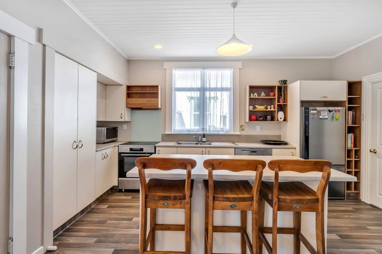 Photo of property in 14 Kings Avenue, Gonville, Whanganui, 4501