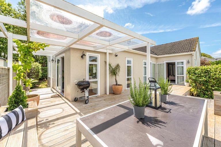 Photo of property in 19 Kent Road, Saint Johns Hill, Whanganui, 4501