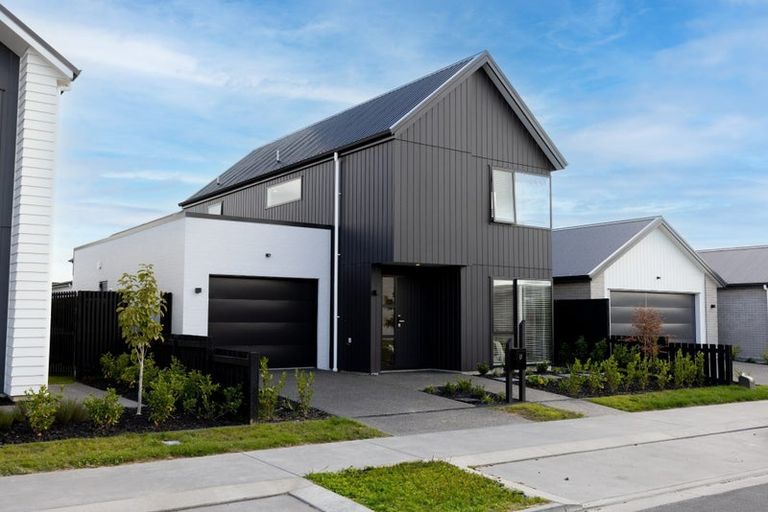 Photo of property in 3 Halo Green, Peacocke, 3206