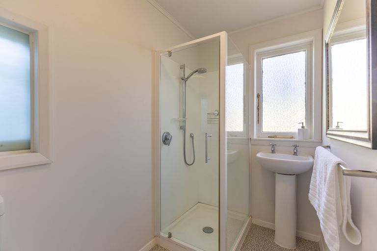 Photo of property in 2 Tasman Street, The Wood, Nelson, 7010