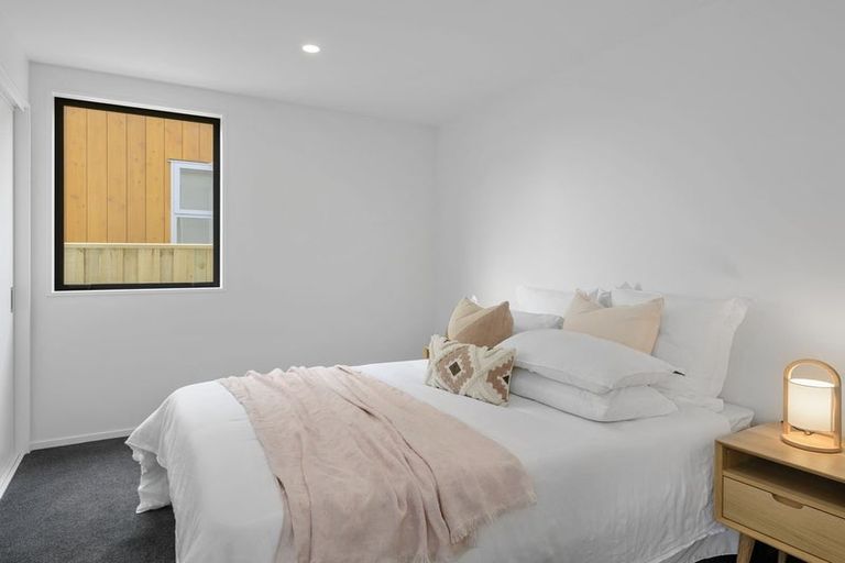 Photo of property in 2/1 Hebe Lane, Northwood, 8051